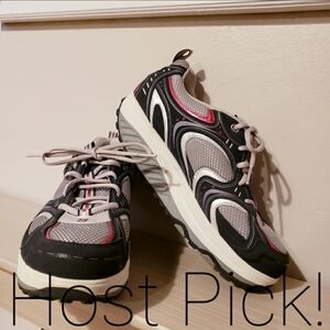Skechers Shape Ups Fitness Shoe Sneaker Exercise 9